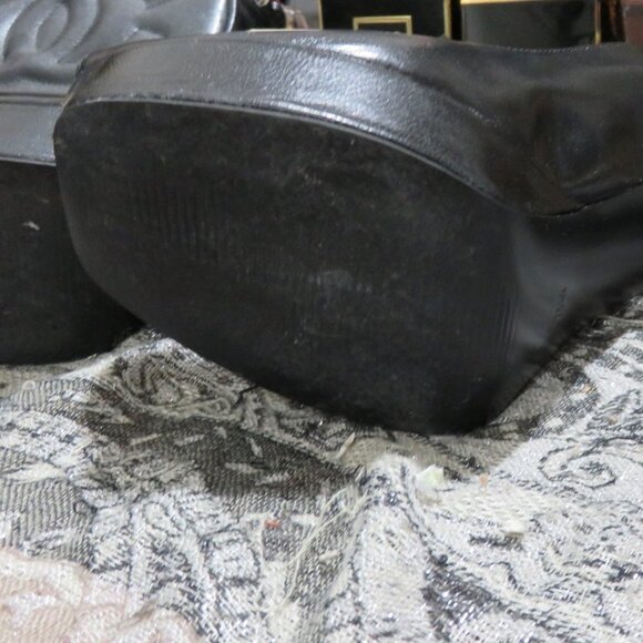 Guess black leather peep toe slingback platform heels w/ charm 7.5 silver heels - Picture 15 of 16